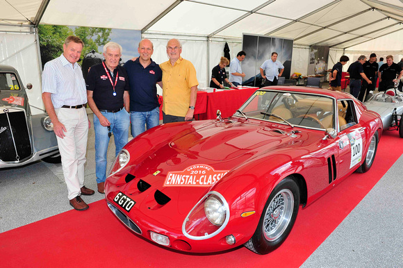 Ferrari 250 GTO; Bgm. Alois Guggi, Helmut Zwickl, Michael Glöckner, Tony Davies (Beifahrer GTO)