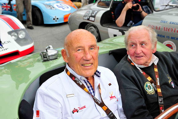 Stirling Moss und Norman Dewis (Jaguar-Renn-Ikone)